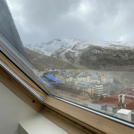 Apartamento Estudio Con Vistas A La Montaña En Zona Media