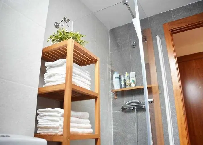 Nevadahome Serraneu Con Garaje Privado Apartment *